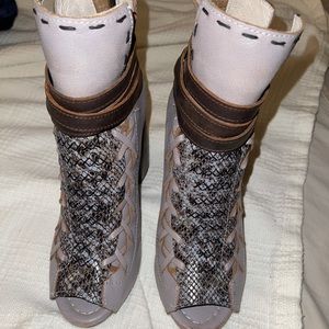 Freebird by Steven Eagle